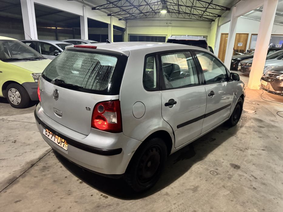 VW Polo 1.2i AR Condicionado ( Faz Fumo)