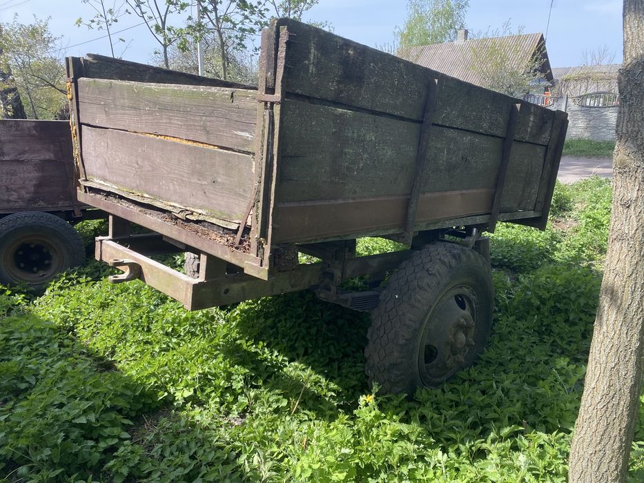 Прицеп тракторний