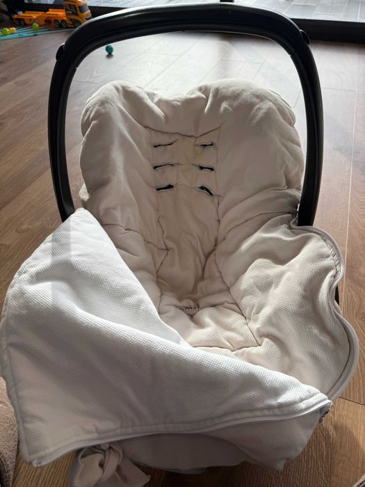 Ovo bebeconfort com redutor, adaptadores e forra
