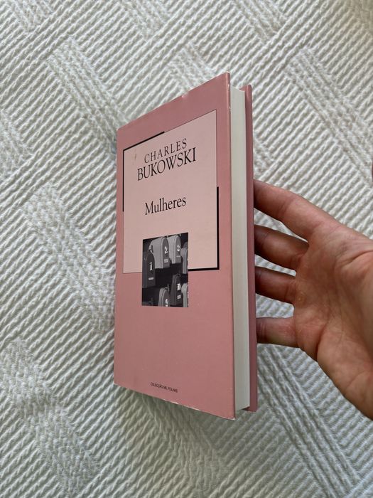 Mulheres de Charles Bukowski