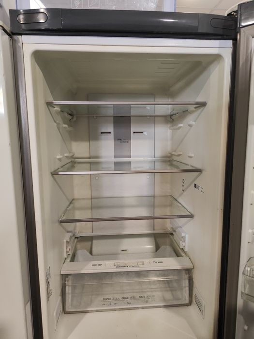 Холодильник  Whirlpool W7X 81O No Frost 185 см нержавійка