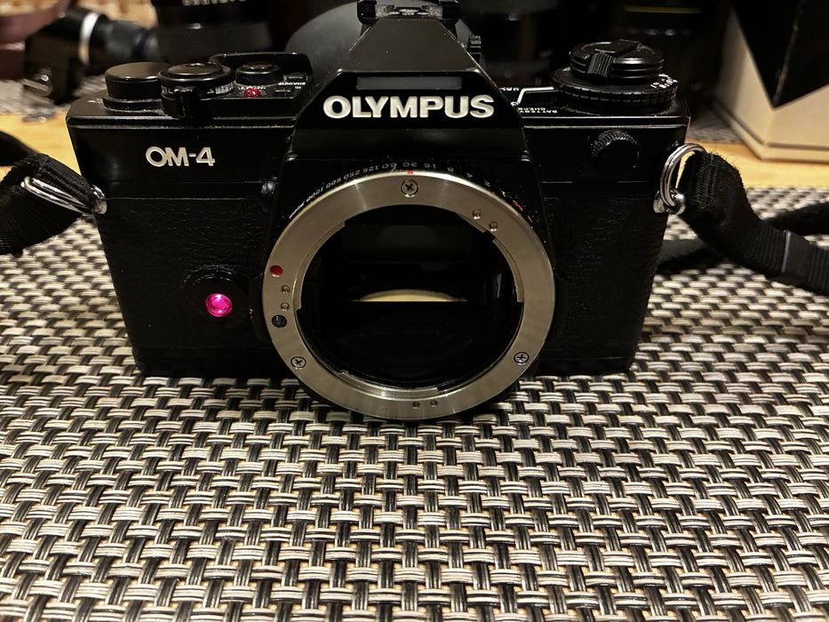 Olympus OM-4 caly zestaw fotograficzny