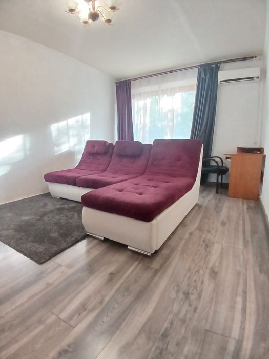 Посуточно квартира в центре города 1 этаж.