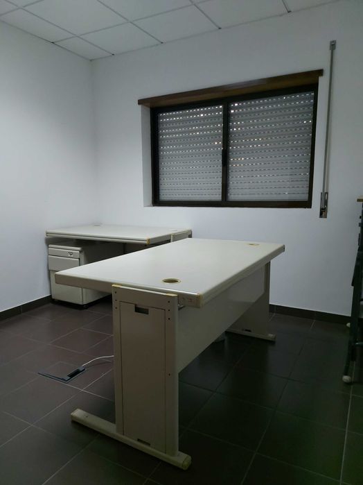 Secretárias Metálicas - Vários Tamanhos