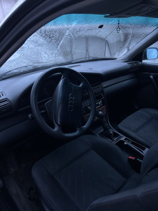 Продам Ауді А6 С4 100