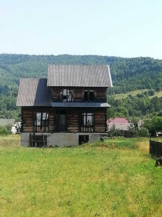 Продається деревяний будинок в Долинському районі,с.Шевченкове