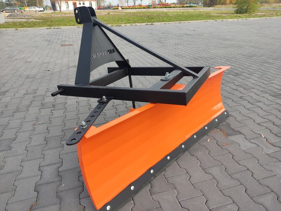pług do śniegu obracane ze skosem 360 stopni- do tyłu i przodu
