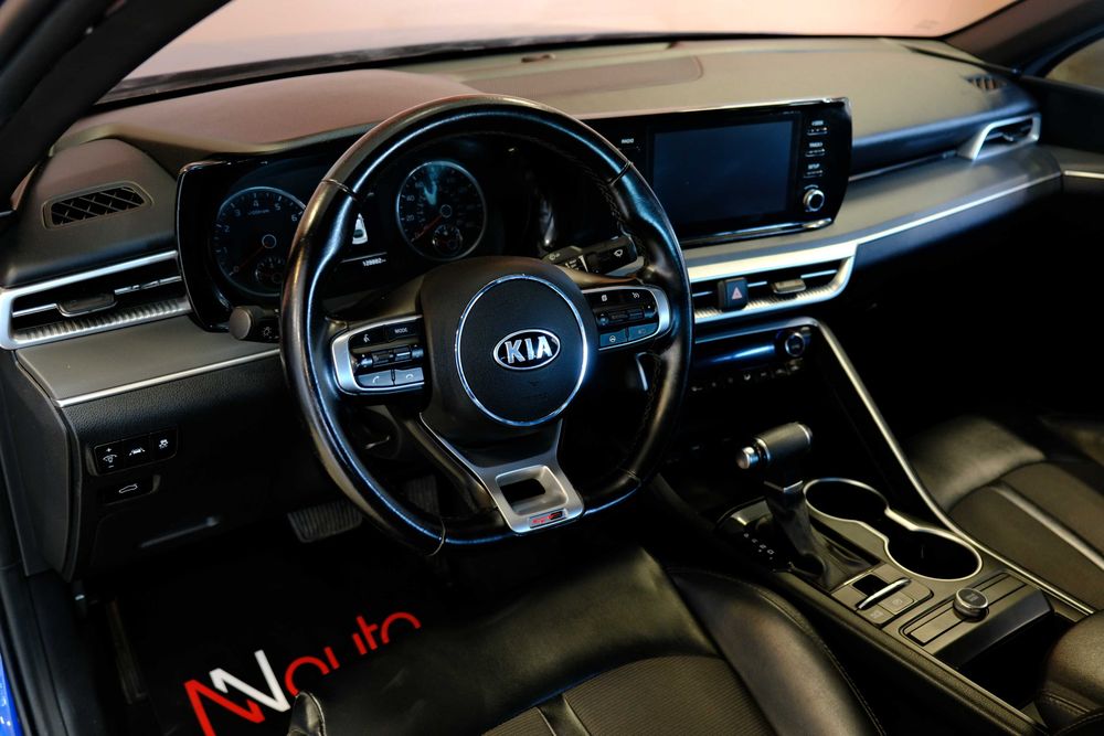 KIA K5 2020 синя