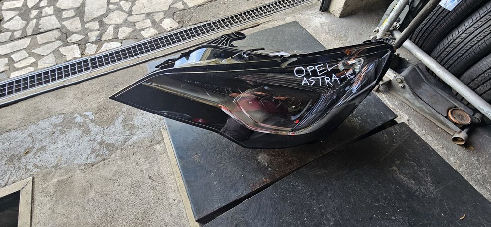 Optica esquerda OPEL ASTRA K Sports Tourer