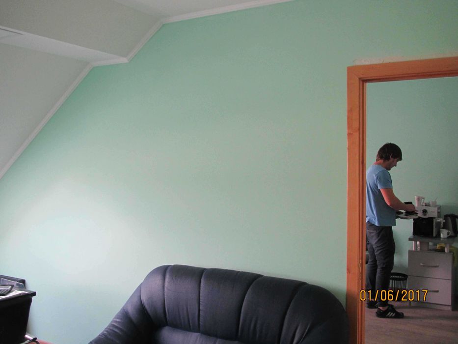 Центр офісна будівля 300 кв.м. гарний стан фасад ціна 650 у.е./кв.м.