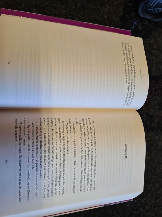 Livro A Vila dos Tecidos,  de Anne Jacobs