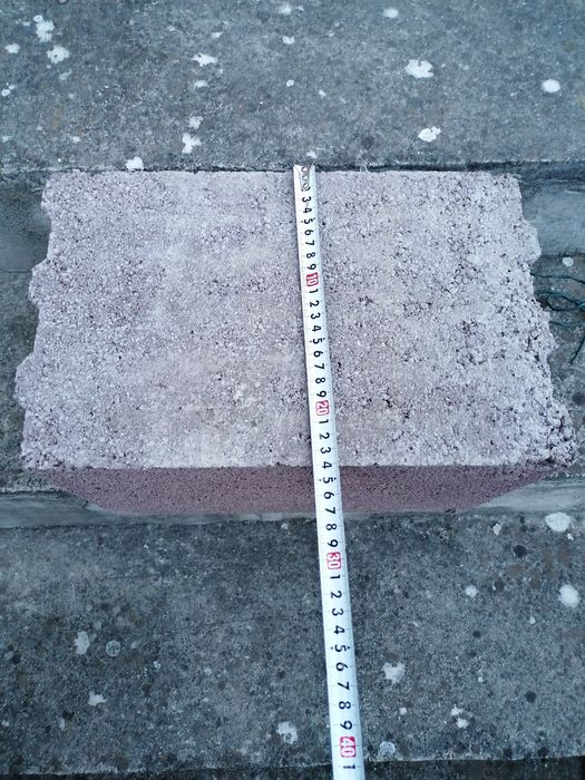 Pustak keramzytowy czamaninek