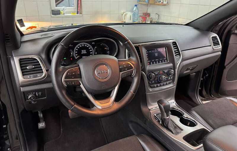 Jeep Grand Cherokee 2020