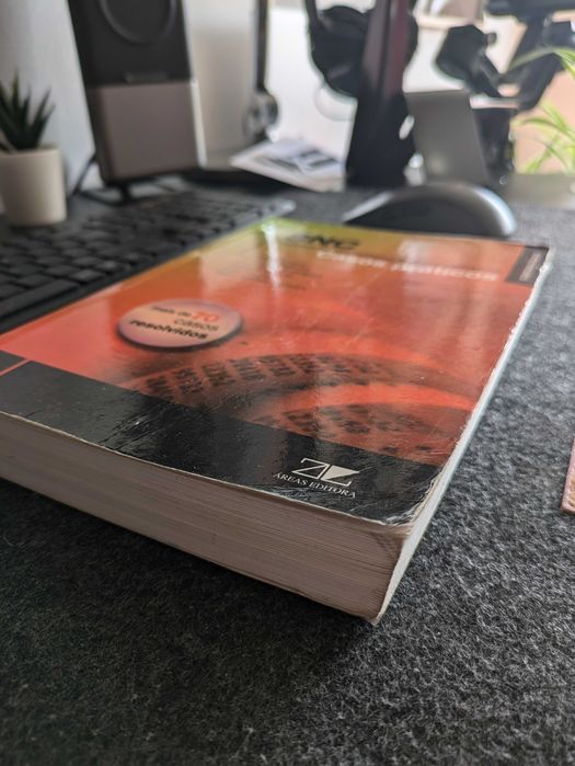 Livro SNC Sistema de Normalização Contabilística - Casos Práticos