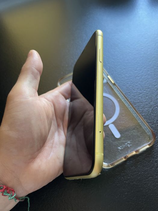 Продам Iphone 11 64gb