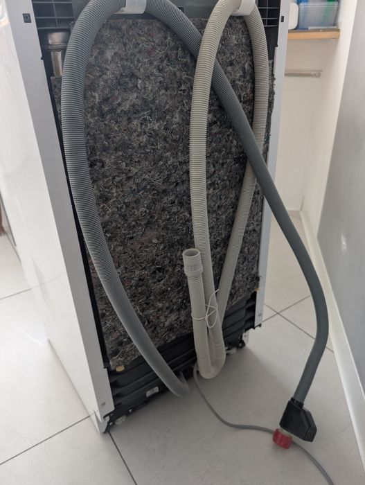 посудомийна машина BEKO