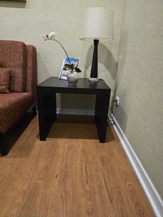 Mesa de apoio para sala, quarto, escritório ou recepção