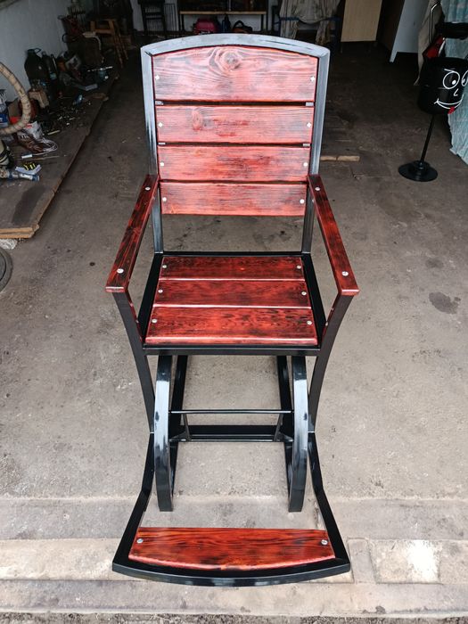 Крісло-качалка маятникове