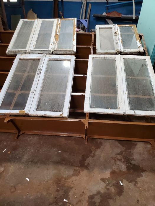 5 janelas de madeira  maciça antigas64553062962817120
