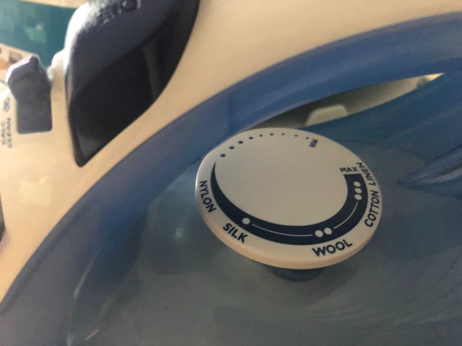 Ferro de engomar Philips Easy Speed Plus 2300w