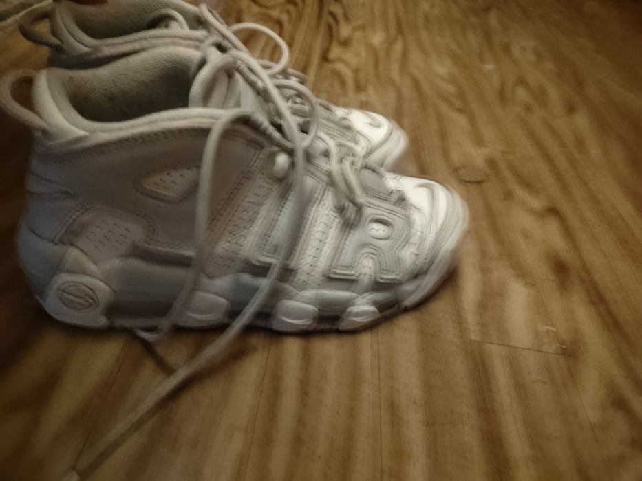 Nike air more uptempo