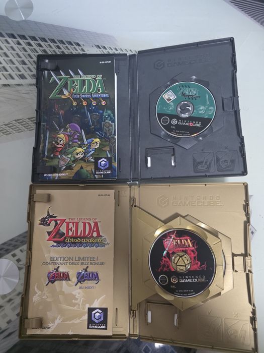 Zelda gamecube: windwaker ( limited edition) e FourSwords Adventures