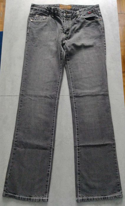 Spodnie jeansowe prosta nogawka szare damskie Carry rozmiar XL