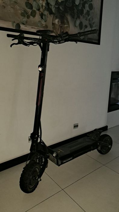 Ausom dt 2 pro 2025 rok sprzedam
