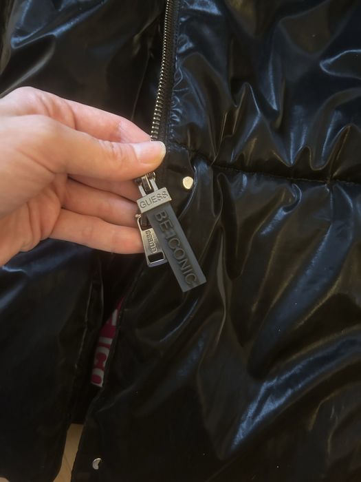 Kurtka damska Guess Regina wiatroszczelna przeciwdeszczowa ciepla