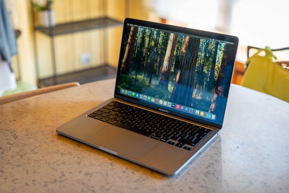 MacBook Pro 13” 2020 i5 | 16GB RAM | 512GB SSD | Touchbar