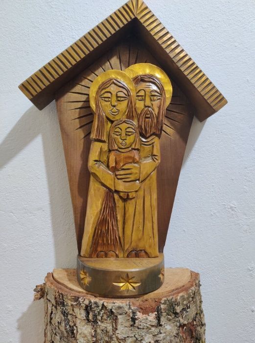 Rzeźba w drewnie "Święta Rodzina"