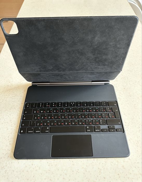 magic keyboard ipad pro 129 - Купити електроніку - Ціни на OLX.ua