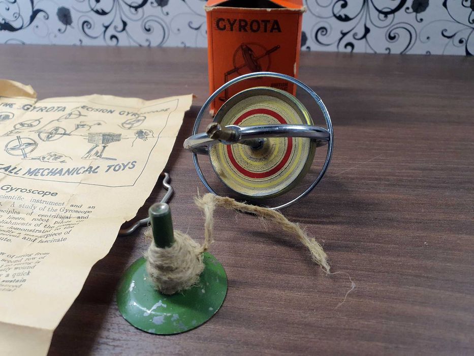 Brinquedo Giroscópio Vintage Made in Canada