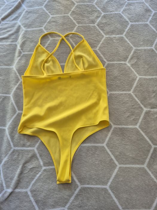 Strój kąpielowy jednoczęściowy stringi