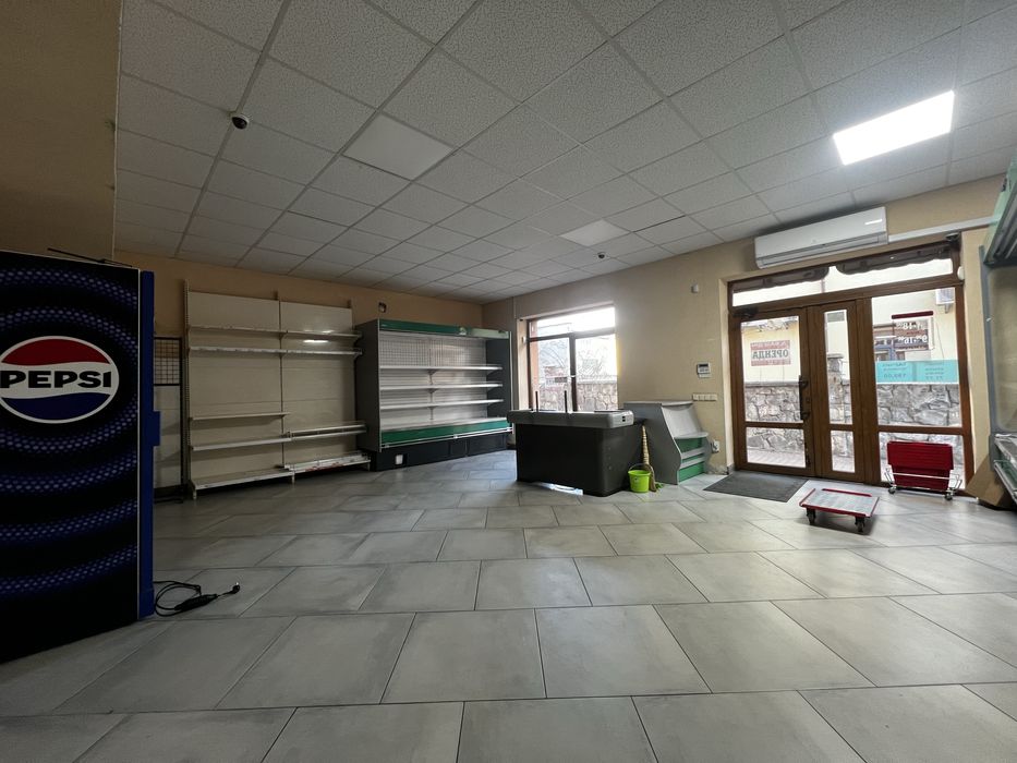 Здам приміщення вул. Хмельницького.