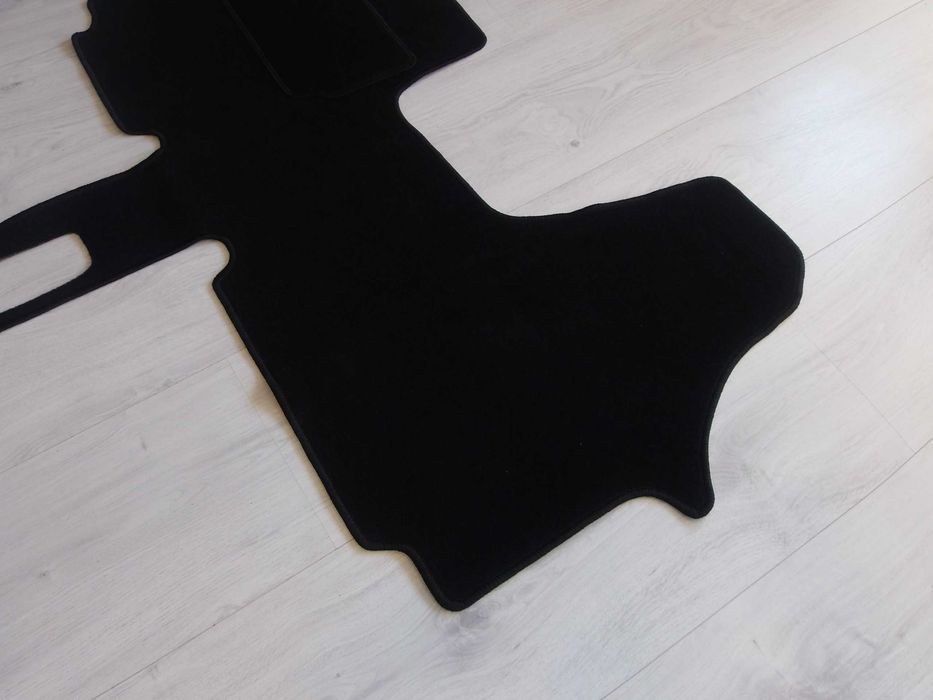 Dywaniki Welurowe OPEL VIVARO RENAULT TRAFIC Nissan Primastar Rok 01-1