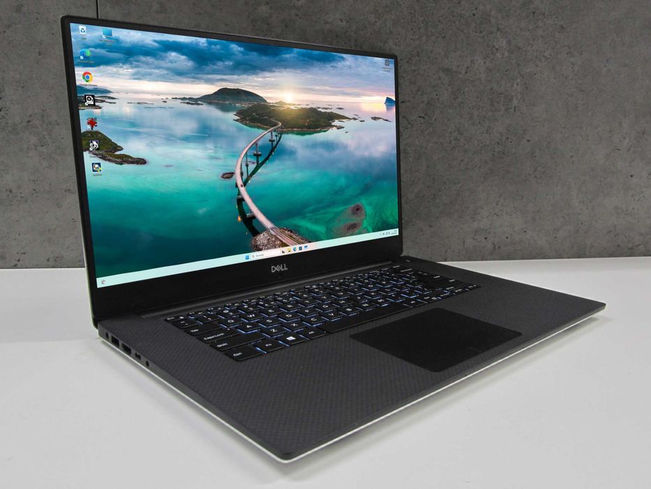 Dell Precision 5530 i7 8-Gen 16GB dysk 512SSD Nvidia Quadro FHD