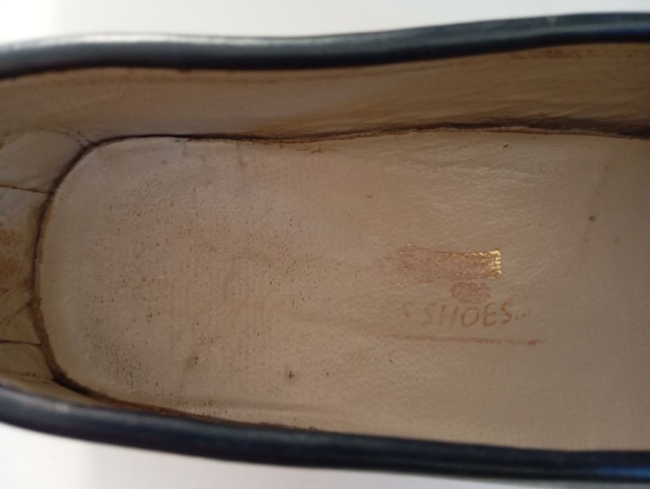 Mocassims 37 em pele