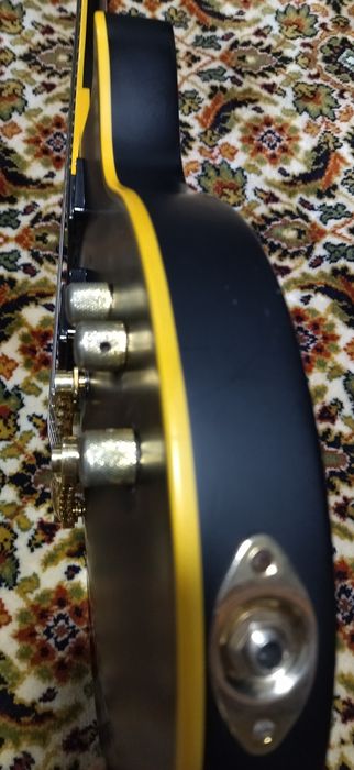 Guitarra ESP LTD EC-1000 VB EMG