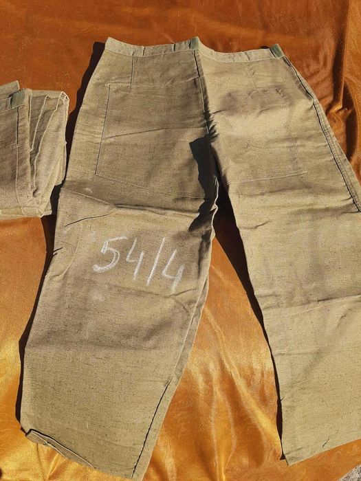 Рабочие штаны для сварщика , спецодежда.