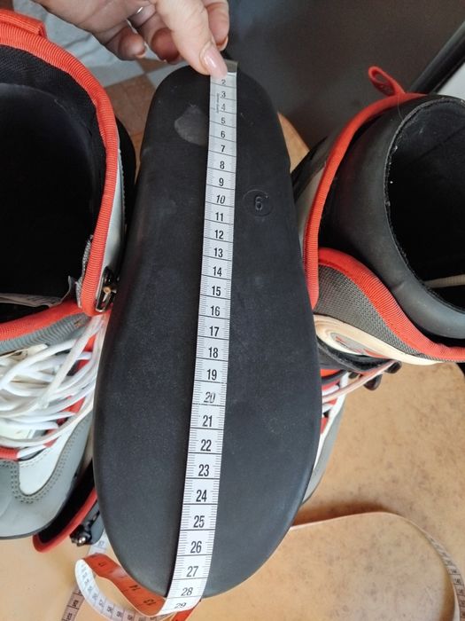 Ботинки сноуборд р.42-43