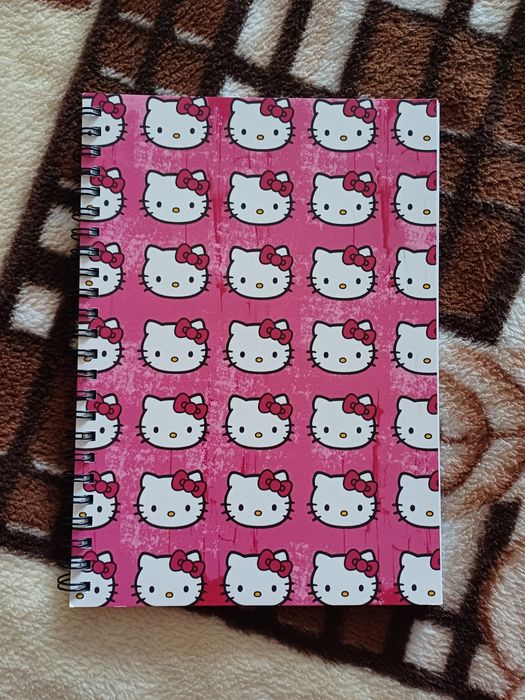 Блокноти в клітинку