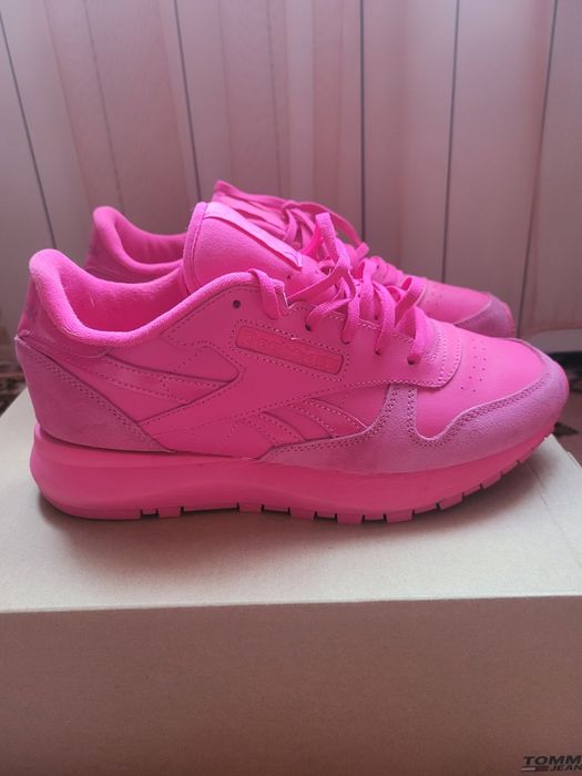 кроссовки  Reebok Classic р.40,5