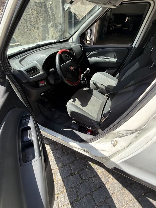 Fiat Doblô 1.3 ano 2011