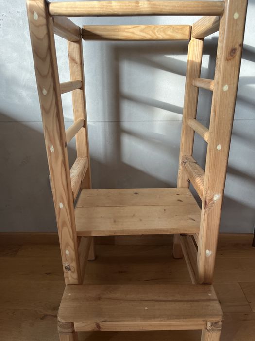 Kitchen helper, sosnowy