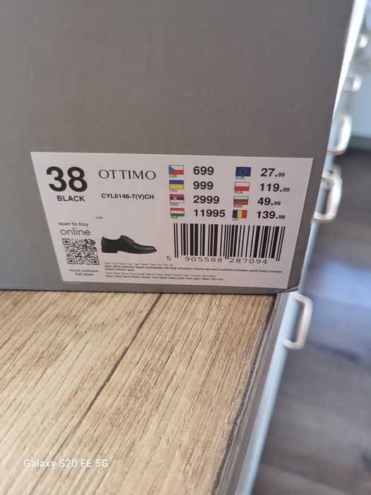 Buty rozmiar 38 dla chlopca