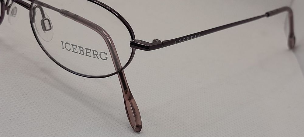 Nowe okulary oprawki korekcyjne Iceberg