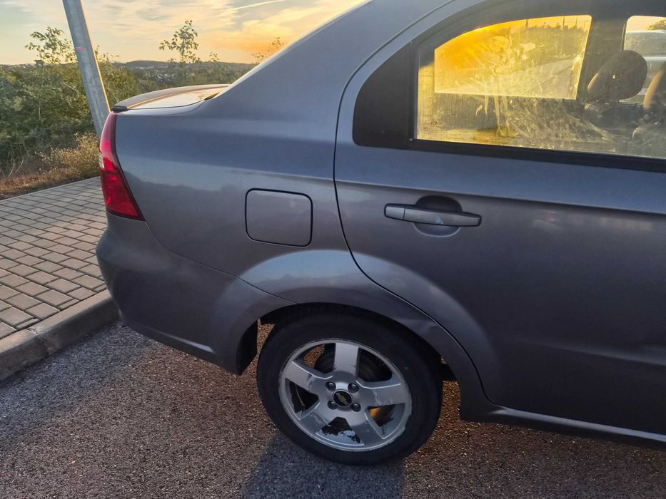 Chevrolet Aveo 2008 — photo 3