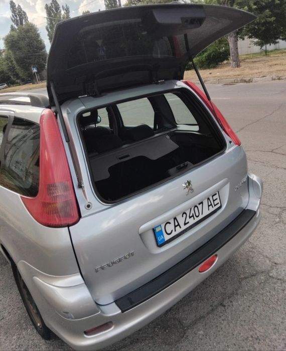 Продам  Peugeot 206, 2003р