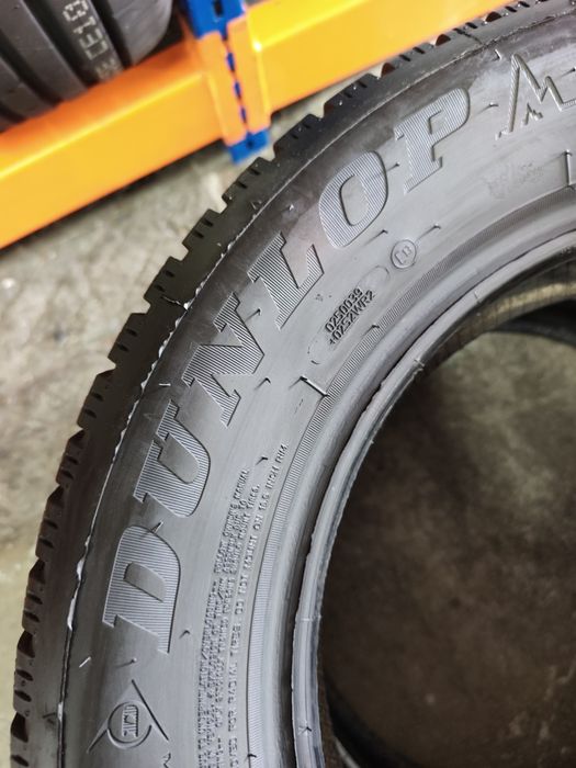 Pneus 205/60r16 Dunlop Winter Sport 5 com 85% piso